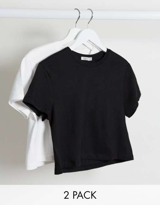 Stradivarius - Cropped T-shirts in multipack in zwart en wit