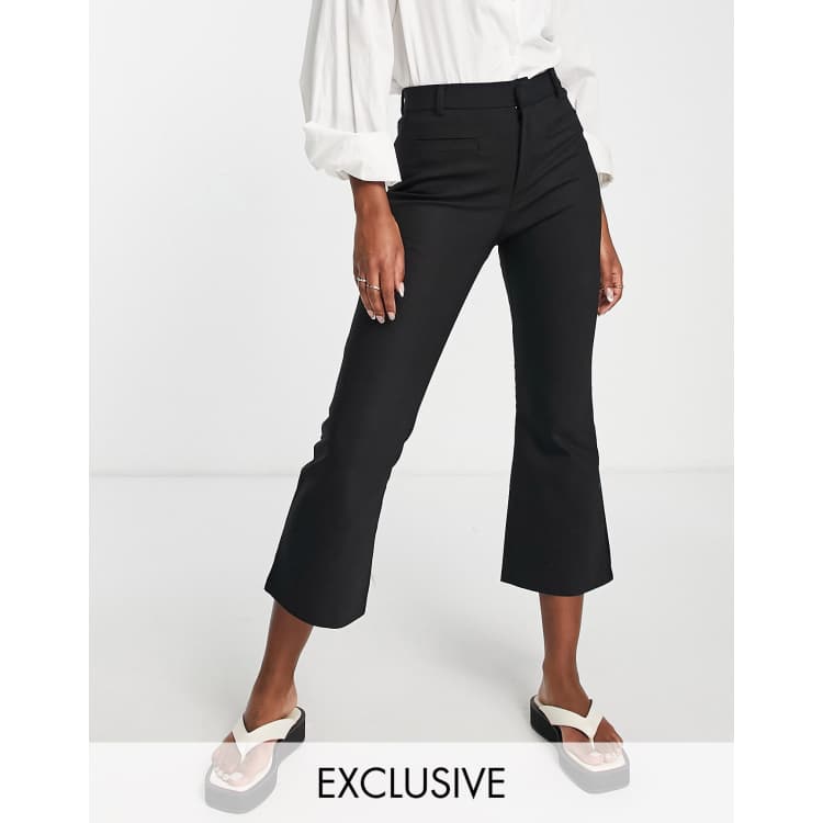 Stradivarius cropped tailored flare pants in black