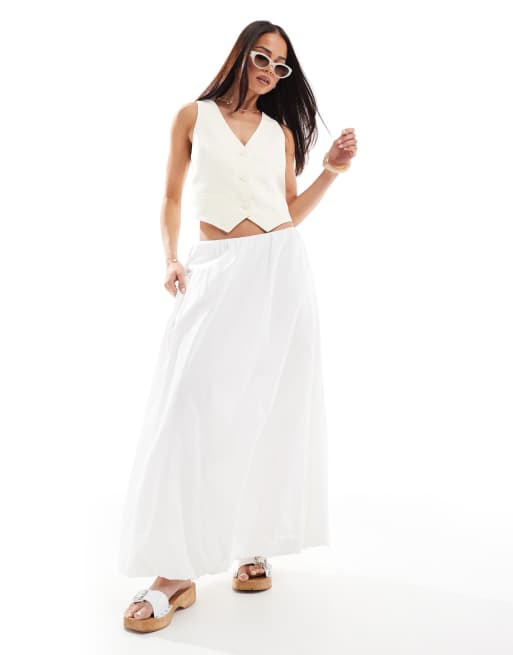 Stradivarius cropped tie back vest in buttermilk