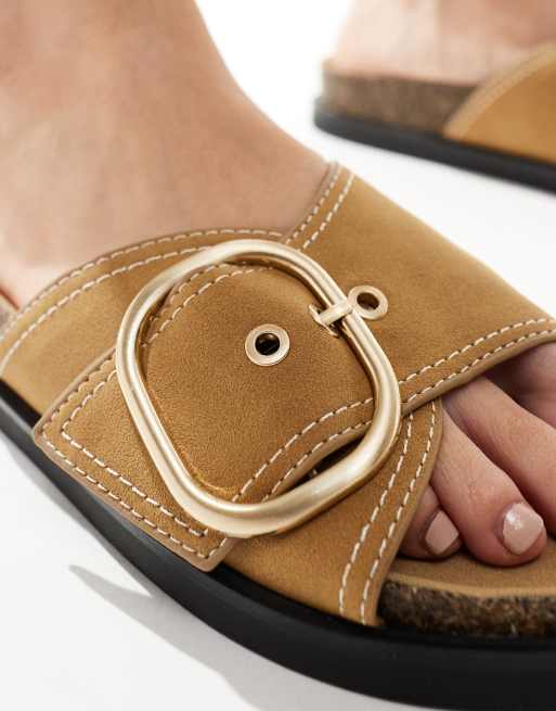 Light tan sandals hotsell