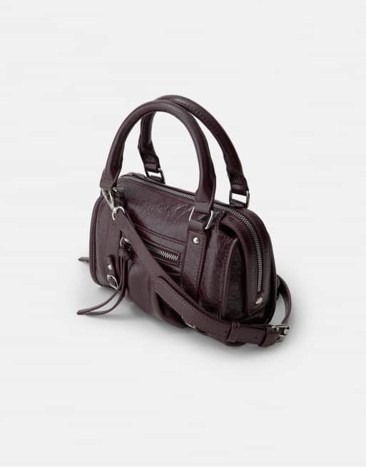 Stradivarius Crossbody-Bowlingtasche mit Reißverschluss in Burgunderrot, 4 von 4