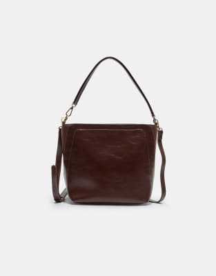 Stradivarius - Crossbody-Bucket-Bag in Braun-Brown