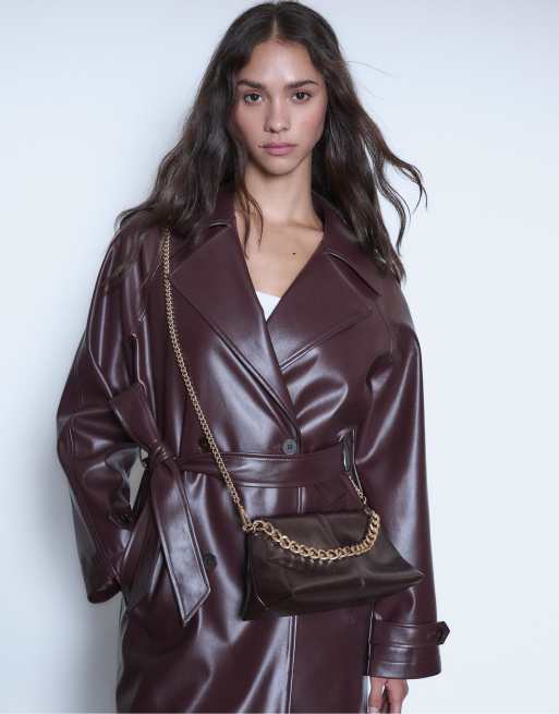 Stradivarius - Crossbody tas van imitatiebont met bandje in bruin, 3 van 4