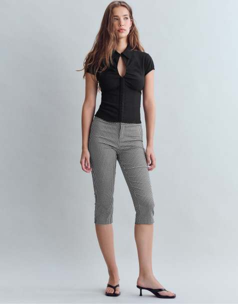 Stradivarius Cut-out short sleeve shirt in black - view 1