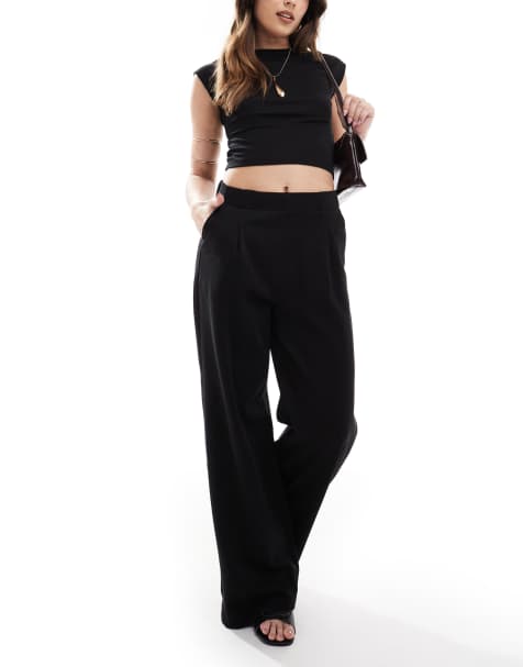 Stradivarius wide leg tailored trouser in black 