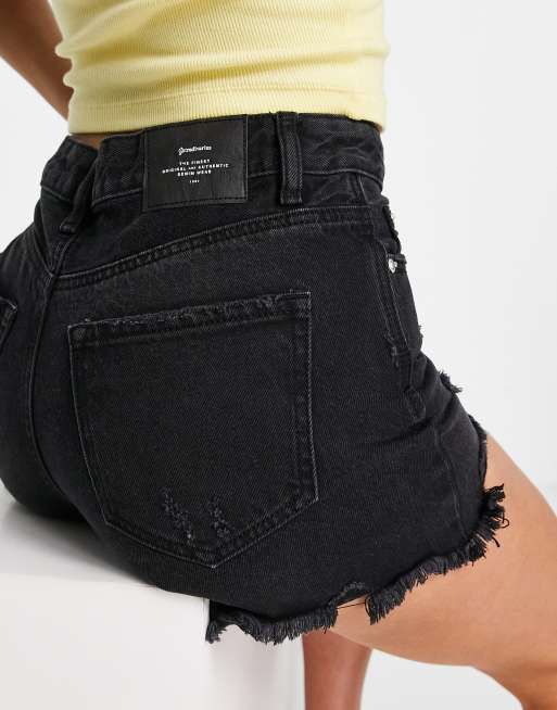 Stradivarius – Czarne szorty jeansowe z postrzępionym brzegiem , 2 z 4