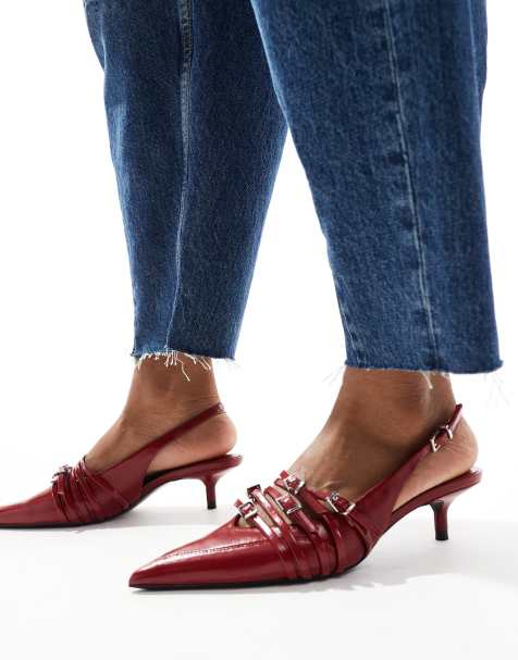 Stradivarius – Czerwone buty na obcasach-kaczuszkach z zapięciami na klamrę i paskiem za piętą - view 1