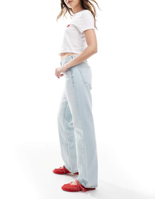 Stradivarius D03 low waisted straight leg jean in light blue wash