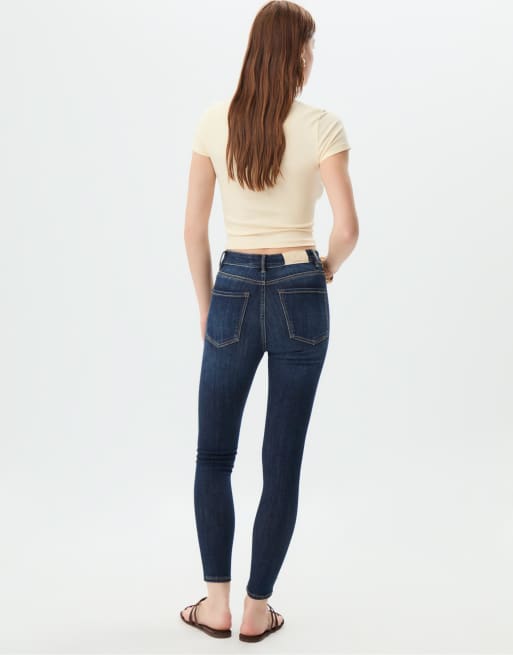 Stradivarius – D07 – Blå, urtvättade, skinny jeans med regular midja, 3 av 4