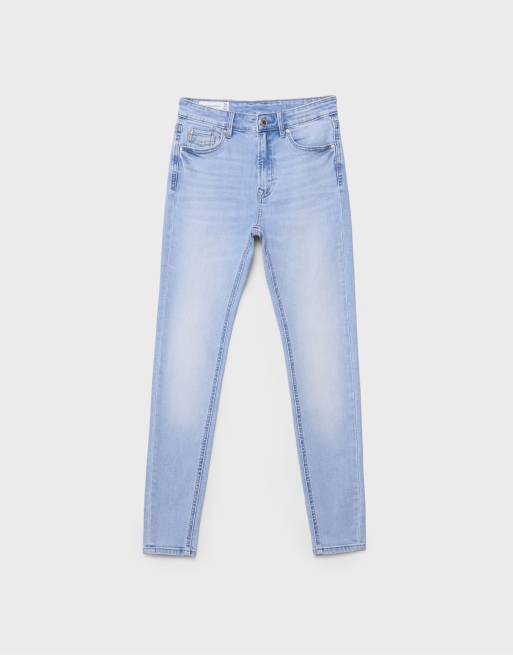 Stradivarius D07 High-Waist Skinny Jeans in mittelhellblauem Denim, 6 von 7