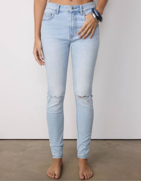 Stradivarius – D07 – Jeans in heller Bleichwaschung mit hohem Bund - view 1