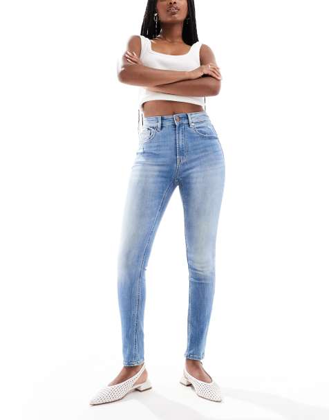 Stradivarius - D07 - Lavtaljede skinny-jeans i lys vask - view 1