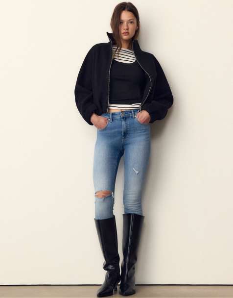Stradivarius D07 regular waist skinny jeans in medium blue denim