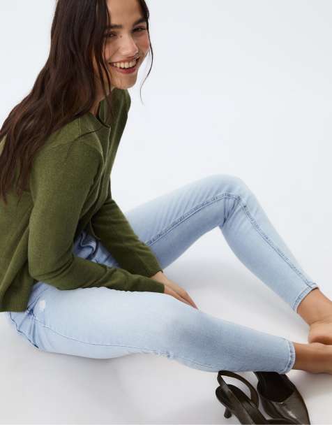 Stradivarius – D09 – Eng geschnittene Jeans in Overdyed-Mittelblau mit superhohem Bund - view 1