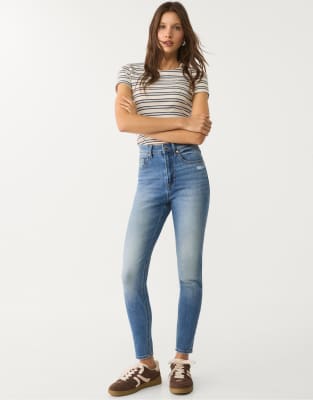 Stradivarius - D09 - Skinny Jeans mit superhohem Bund in verwaschenem Blau-Marineblau