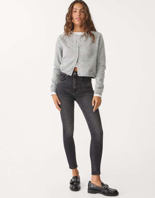 Stradivarius - D09 - Vasket sorte super skinny-jeans med høj talje