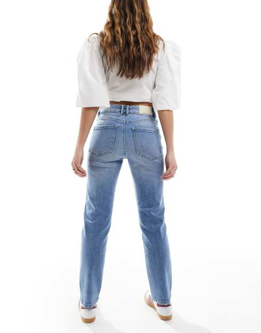 Stradivarius - D10 - Smalle mom jeans in medium wassing, 2 van 5