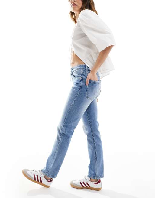 Stradivarius - D10 - Smalle mom jeans in medium wassing, 3 van 5