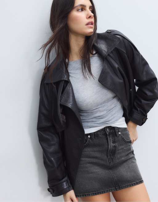 Stradivarius - D60 - Basic denim mini rok in zwarte denim wassing, 2 van 4