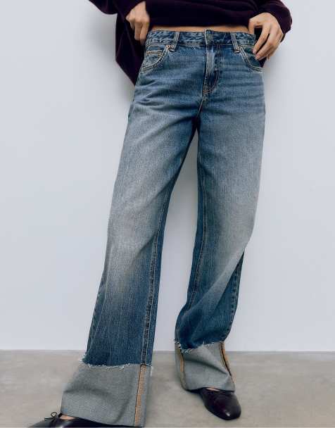 Stradivarius – D65 – Mellanblå, raka jeans med uppvikt fåll - view 1