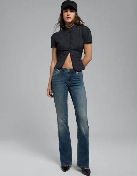 Stradivarius D67 slim fit boot-cut jeans in medium denim wash - view 1