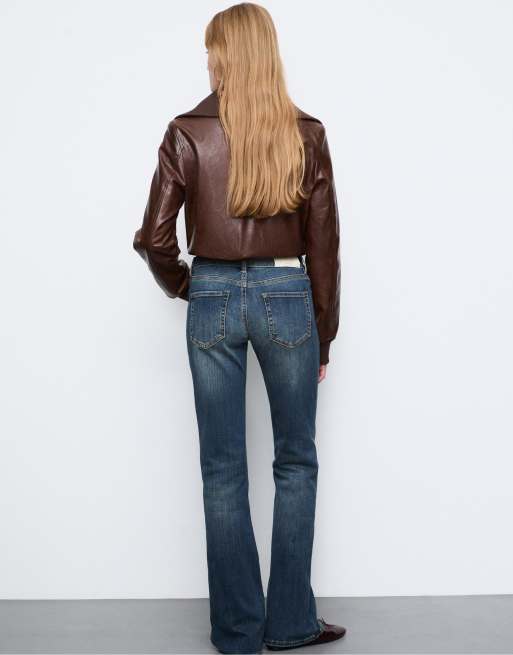 Stradivarius – D67 – Slim-Fit-Bootcut-Jeans aus Denim in mittlerer Waschung, 3 von 4