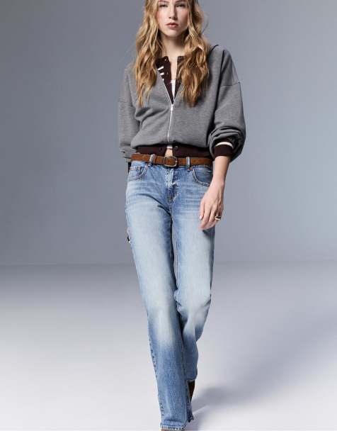Stradivarius D68 boot-cut fit jeans with belt in medium blue denim