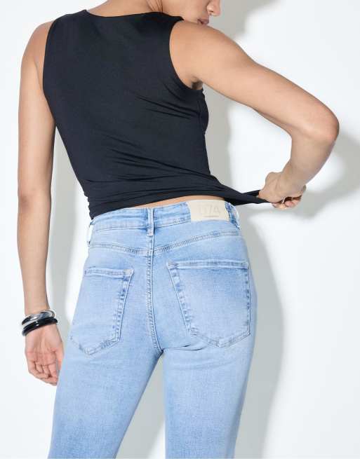 Stradivarius - D74 - Jean évasé coupe slim - Délavage clair, 4 de 7