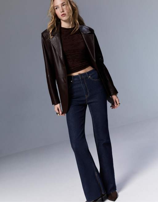 Stradivarius - D74 - Jeans a zampa blu scuro con spacco sul fondo , 2 di 4