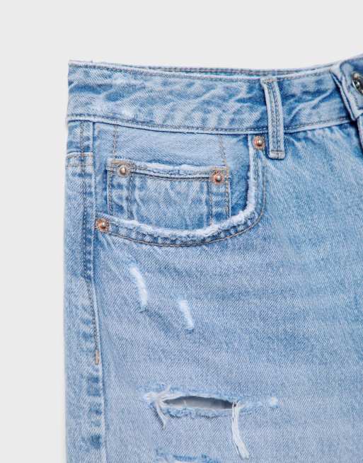 Stradivarius D75 ripped denim shorts in light blue, 7 of 7