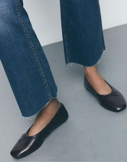 Stradivarius D78 cropped flared jeans in medium blue ASOS