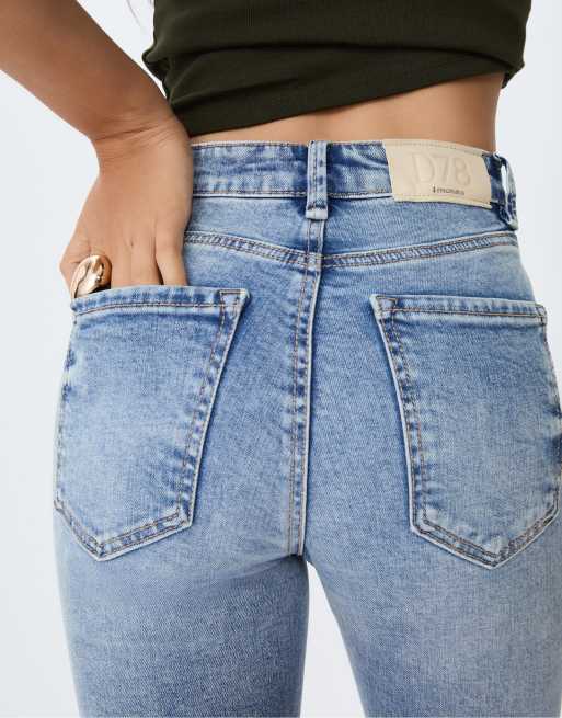Stradivarius - D78 - Cropped flared jeans in medium denim met wassing, 4 van 4