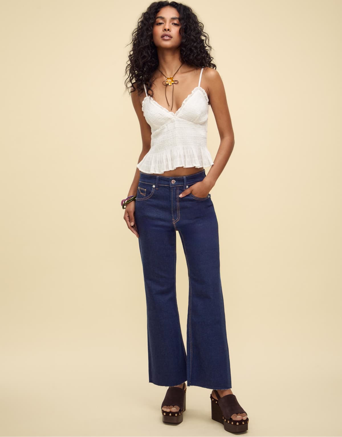 Stradivarius D78 cropped flared jeans in overdyed blue denim