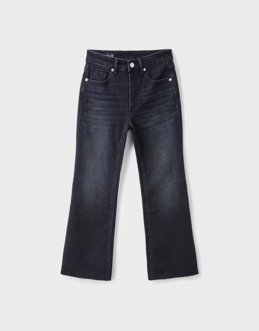 Stradivarius D78 cropped flared jeans in washed blue, 6 van 7