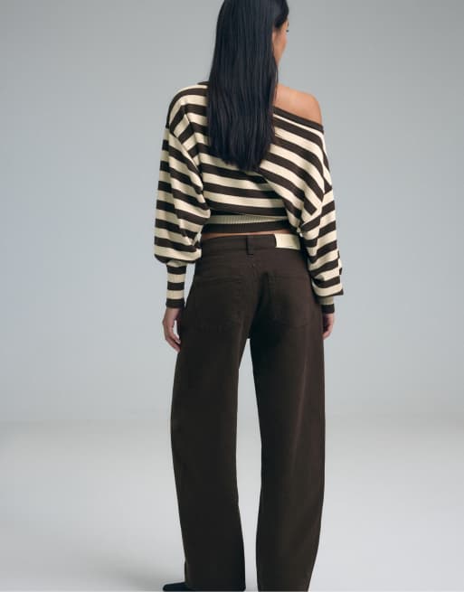 Stradivarius D80 barrel-fit jeans in bruin, 3 van 7