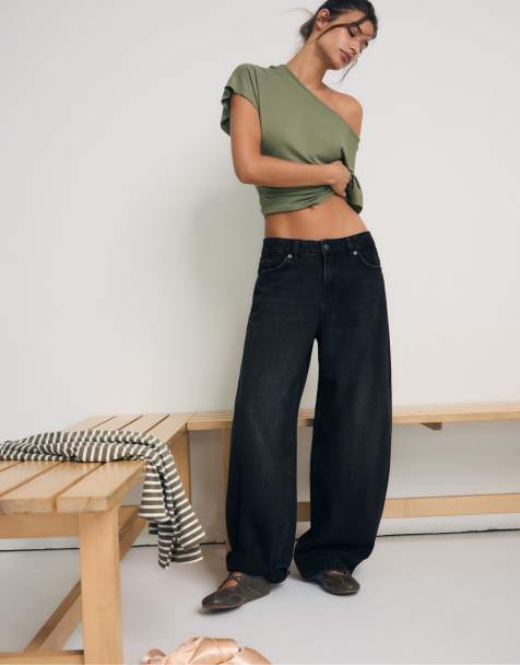 Stradivarius D80 barrel fit jeans in zwarte denimwassing - view 1