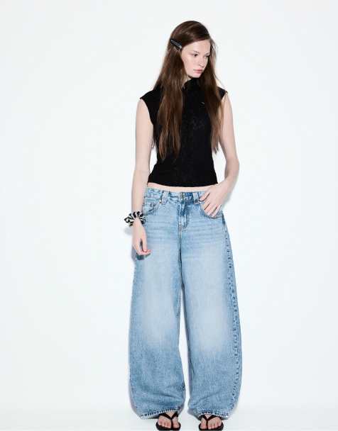 Stradivarius - D80 - Mellemblå jeans i denim i tøndeformet pasform - view 1