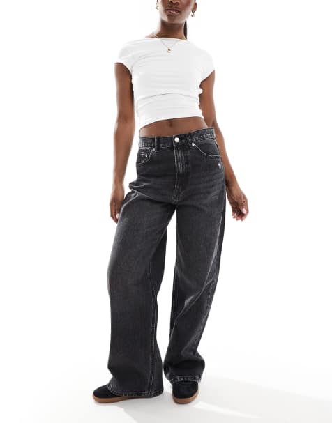 Stradivarius – D88 – Gerade geschnittene Jeans in schwarzer Waschung - view 1