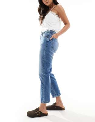 Stradivarius D89 Low Rise Mom Jeans In Blue