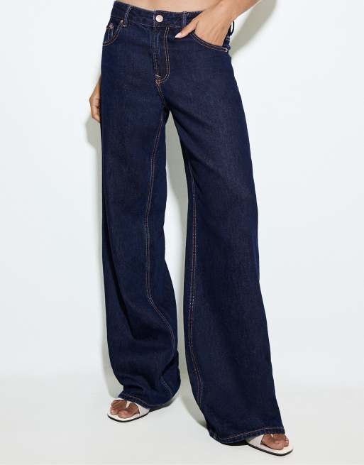 Stradivarius – D91 – Denim-Jeans in überfärbtem Blau mit weitem Bein und niedrigem Bund, 2 von 7