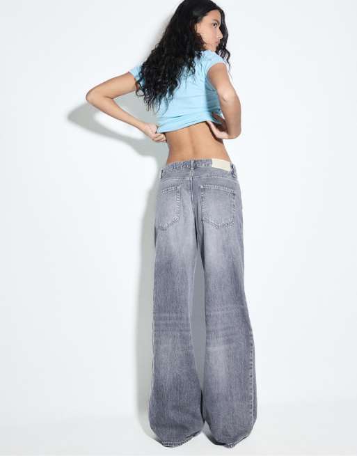 Stradivarius - D91 - Jeans a vita bassa lavaggio grigio a fondo ampio, 3 di 7