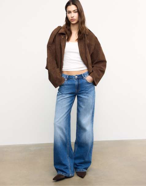 Stradivarius - D91 - Jeans met wijde pijpen en lage taille in medium blauwe denim - view 1