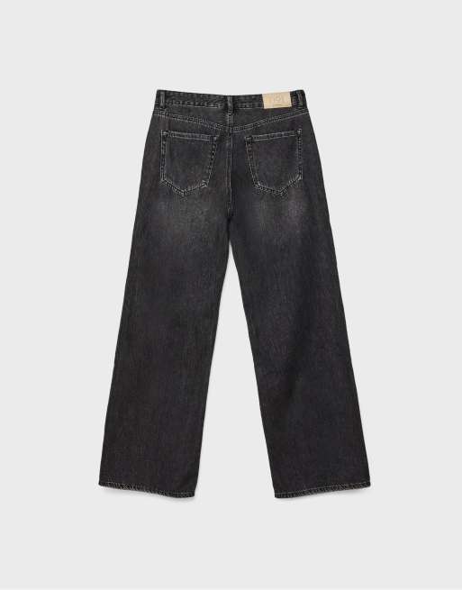 Stradivarius D91 low-rise wide-leg jeans in black denim wash, 7 of 7