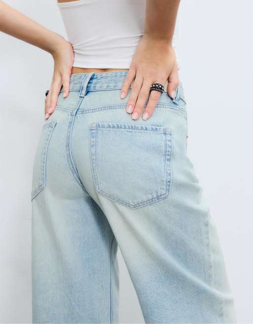 Stradivarius D91 low wide-leg jeans in medium blue denim, 4 of 4