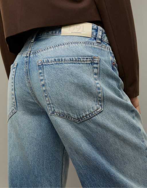 Stradivarius – D91 – Mellanblå jeans med låga, vida ben, 2 av 4