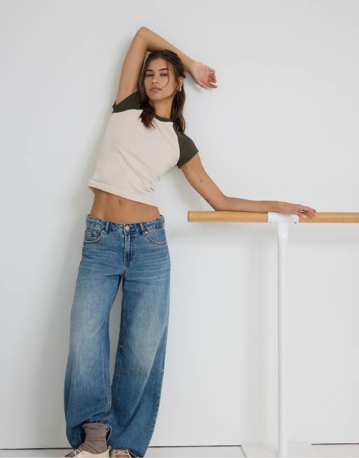 Stradivarius - D91 - Mellemblå og forvaskede jeans i denim med lav talje og vide ben, 5 af 7