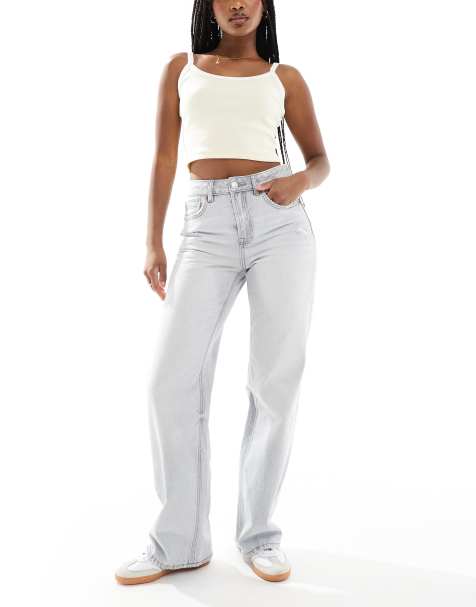Stradivarius – D92 – Weit geschnittene Dad-Jeans in hellgrauer Waschung - view 1