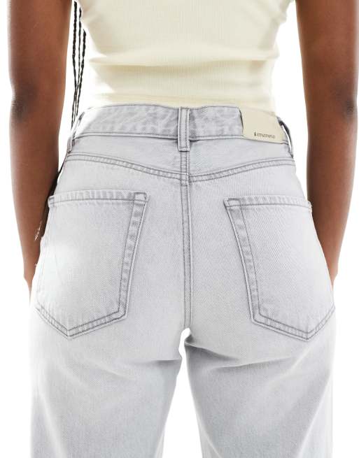 Stradivarius – D92 – Weit geschnittene Dad-Jeans in hellgrauer Waschung, 5 von 5