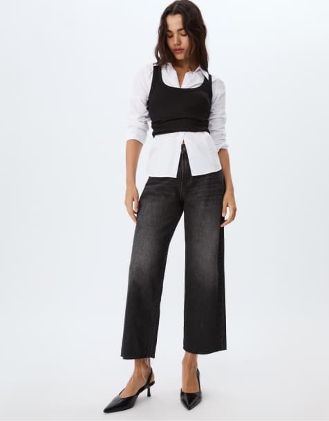Stradivarius - D96 - Cropped jeans met rechte pasvorm in zwarte denim met gewassen effect - view 1