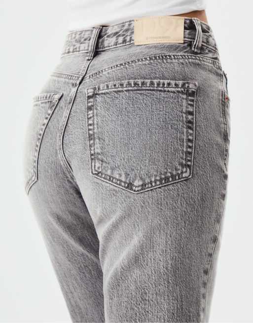 Stradivarius - D98 - Jeans dritti effetto vintage grigio medio, 3 di 4